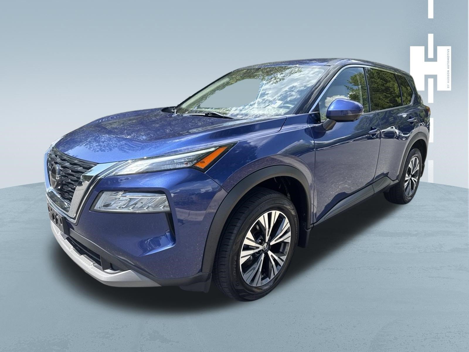 Used 2021 Nissan Rogue SV AWD/4WD image 3