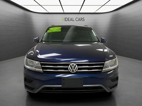 Used 2021 Volkswagen Tiguan S FWD image 2