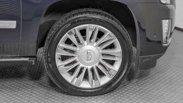 Used 2019 Cadillac Escalade Platinum AWD/4WD image 34
