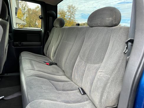 Used 2004 Chevrolet Silverado 1500 4x4 Extended Cab w/ Light Duty Power Package image 25