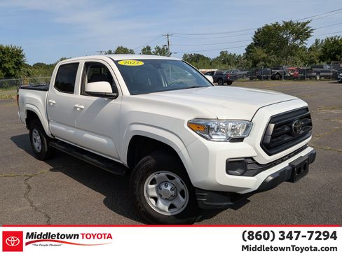 Certified 2022 Toyota Tacoma SR AWD/4WD image 1