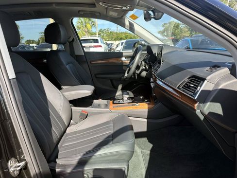 Used 2023 Audi Q5 2.0T Premium Plus w/ Premium Plus Package AWD/4WD image 7