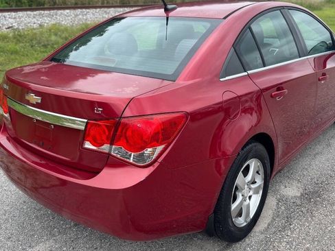 Used 2013 Chevrolet Cruze LT image 4