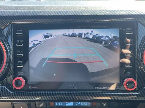 Used 2021 Toyota Tacoma TRD Sport w/ TRD Premium Sport Package RWD image 19