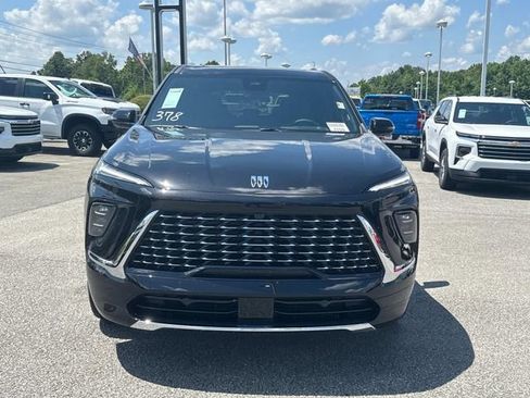 New 2026 Buick Enclave Avenir image 9