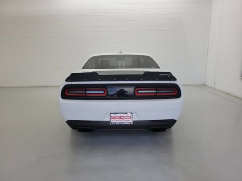 Used 2017 Dodge Challenger SRT Hellcat RWD image 6