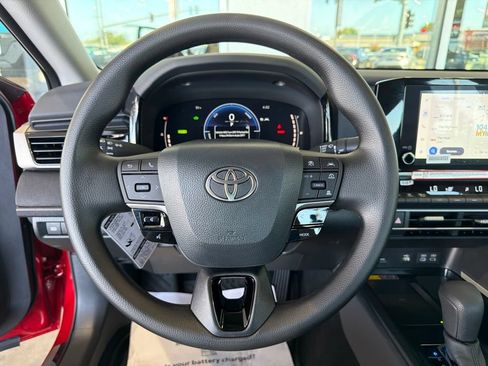 Certified 2026 Toyota Camry LE FWD image 22