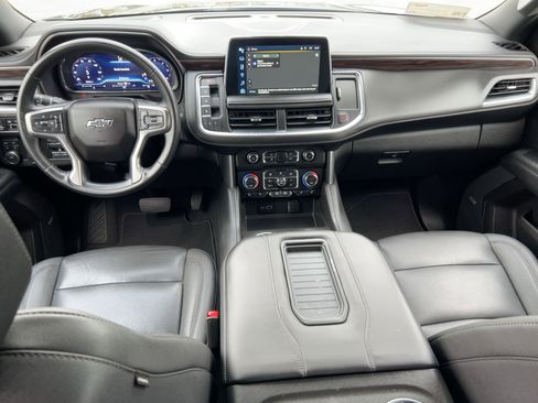 Used 2023 Chevrolet Suburban Z71 w/ Max Trailering Package image 16