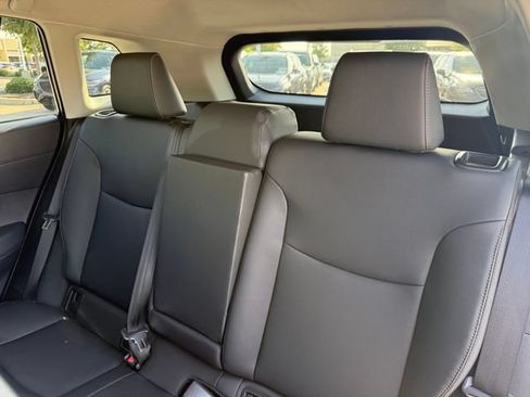 Used 2026 Toyota Corolla Cross XLE FWD image 29