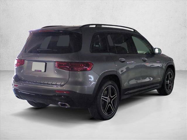 Used 2026 Mercedes-Benz GLB 250 image 5