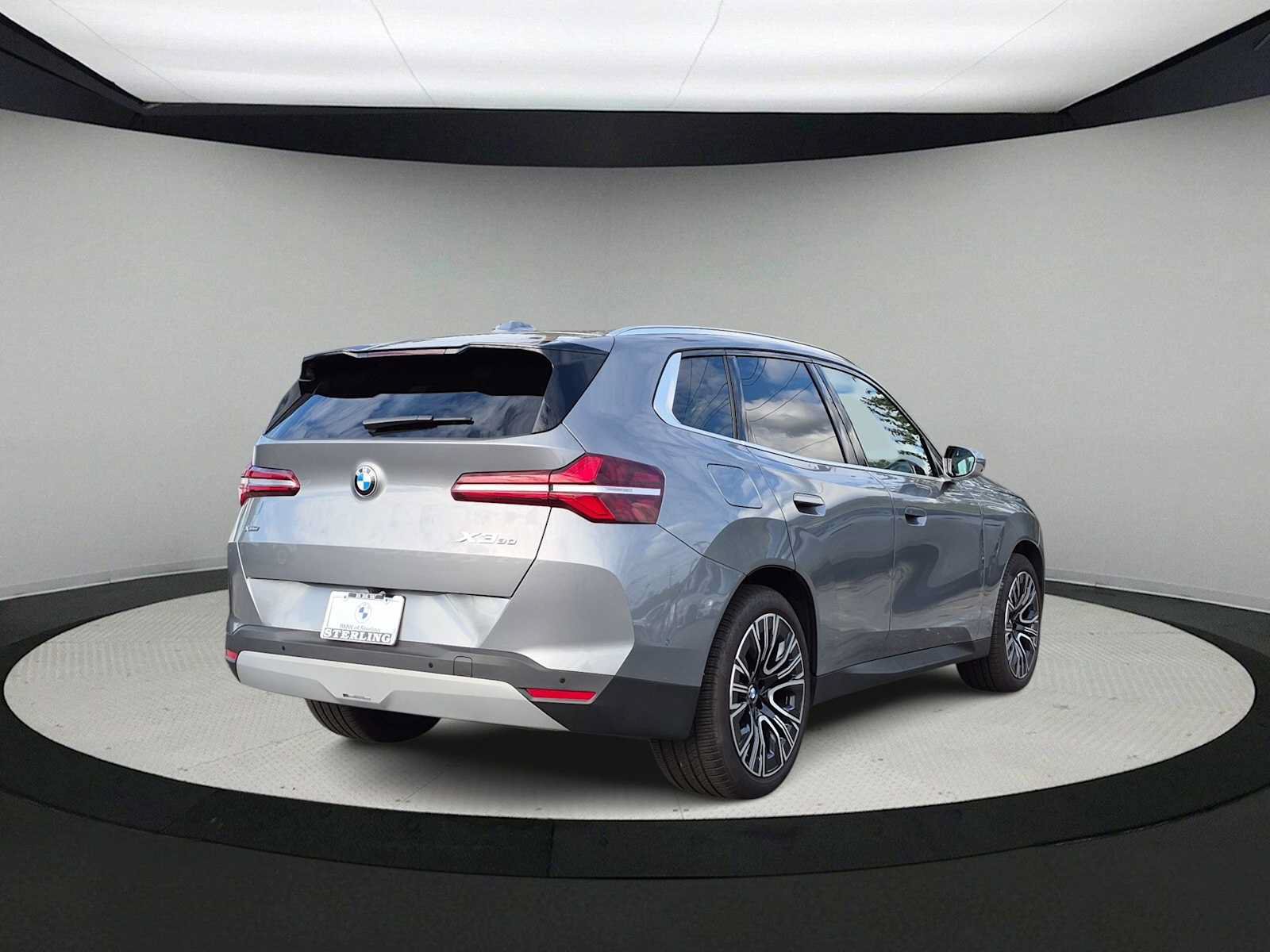 Used 2026 BMW X3 xDrive30i w/ Premium Package AWD/4WD image 8