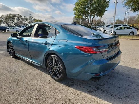 Used 2025 Toyota Camry XSE image 7