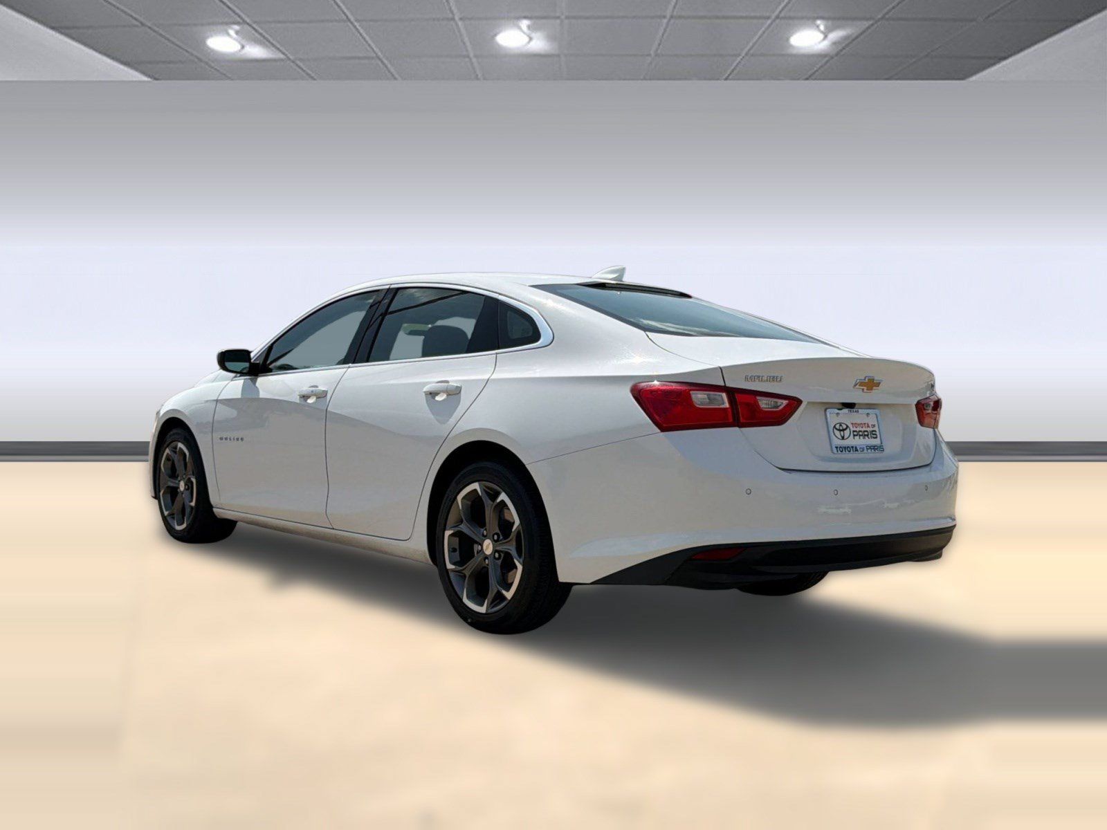 Used 2024 Chevrolet Malibu LT FWD image 3