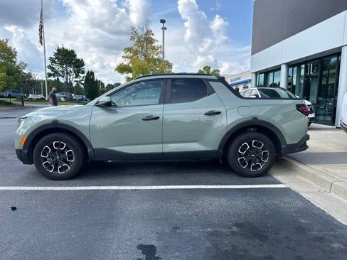 Used 2022 Hyundai Santa Cruz SEL w/ Activity Package AWD/4WD image 2