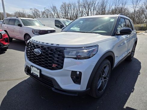 New 2026 Ford Explorer ST w/ Sun And Sound Package AWD/4WD image 2