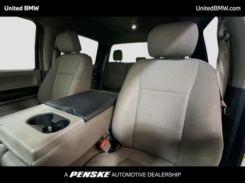 Used 2018 Ford F150 XLT w/ Equipment Group 302A Luxury image 5