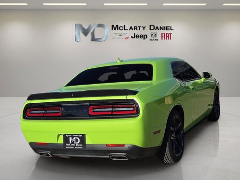 Used 2023 Dodge Challenger GT w/ Plus Package image 5