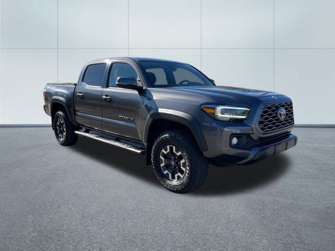 Used 2023 Toyota Tacoma TRD Off-Road image 4