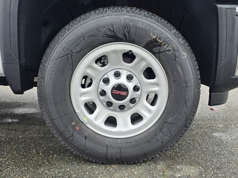 New 2026 GMC Sierra 2500 Pro w/ Max Trailering Package image 9