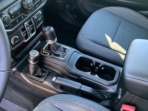 New 2026 Jeep Wrangler Unlimited Sport AWD/4WD image 17
