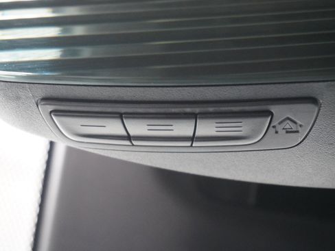 Used 2024 Toyota Corolla SE FWD image 21