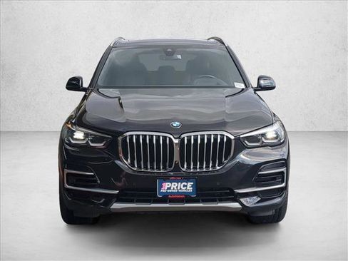 Used 2023 BMW X5 xDrive40i w/ Premium Package image 2