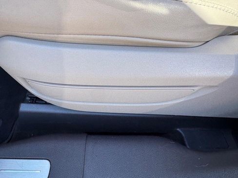 Used 2021 Lincoln Corsair FWD w/ Equipment Group 101A image 15