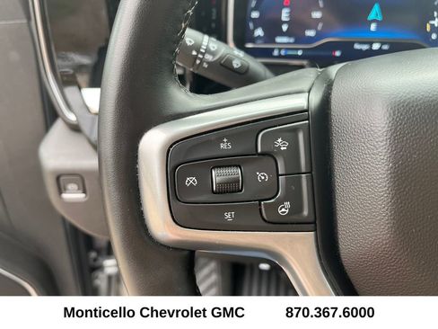 Used 2023 Chevrolet Silverado 1500 LT image 14