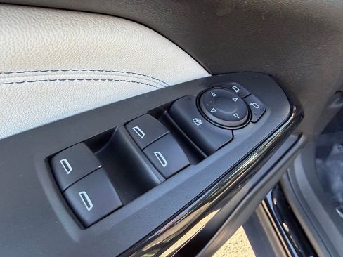 Used 2024 Chevrolet Trax LT image 20