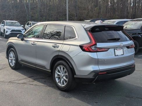 Used 2025 Honda CR-V EX-L image 5