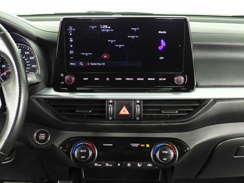 Used 2024 Kia Forte GT-Line image 24