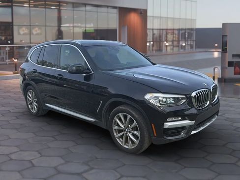 Used 2019 BMW X3 xDrive30i w/ Premium Package image 17