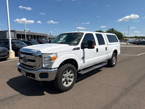 Used 2013 Ford F250 XLT AWD/4WD image 2