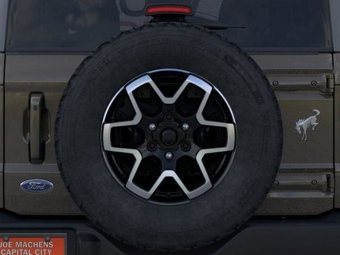 New 2025 Ford Bronco Outer Banks image 25
