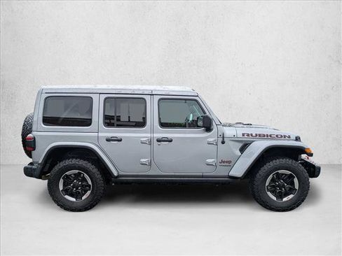 Used 2021 Jeep Wrangler Unlimited Rubicon AWD/4WD image 4