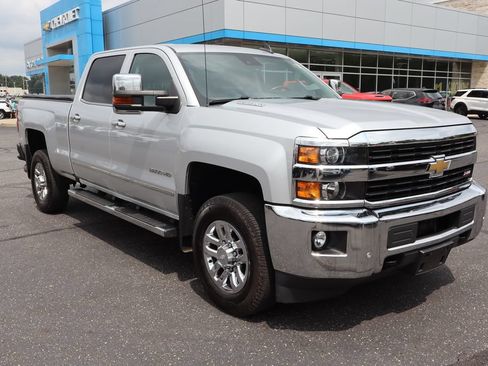 Used 2016 Chevrolet Silverado 3500 LTZ w/ Duramax Plus Package AWD/4WD image 2