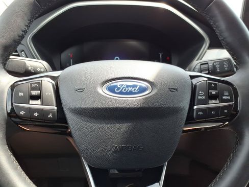 Used 2023 Ford Escape Active AWD/4WD image 22
