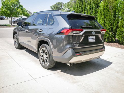 Used 2024 Toyota RAV4 Limited w/ Advanced Technology Package image 8