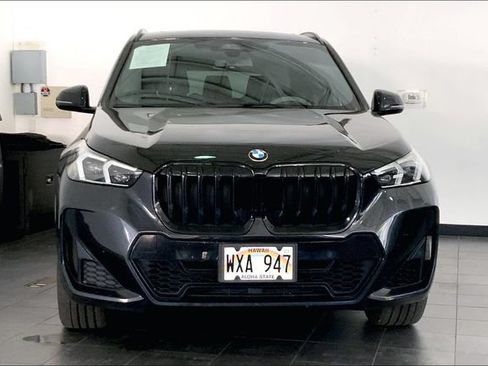 Used 2023 BMW X1 xDrive28i w/ M Sport Package AWD/4WD image 3