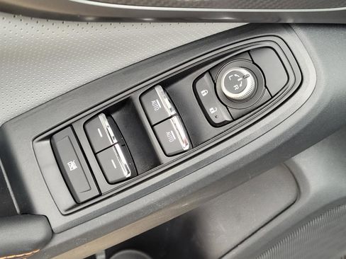 Used 2021 Subaru Crosstrek 2.5i Limited w/ Moonroof Package 2 image 25