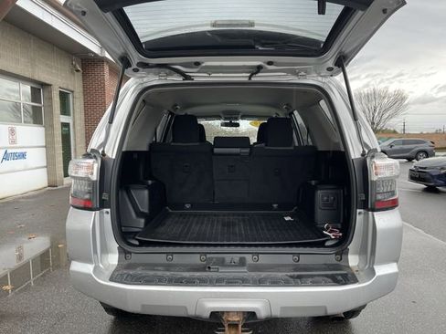 Certified 2019 Toyota 4Runner SR5 image 22