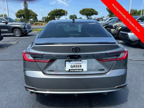Used 2025 Toyota Camry XSE FWD image 19