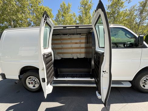 Used 2024 GMC Savana 2500 w/ Driver Convenience Package RWD image 26