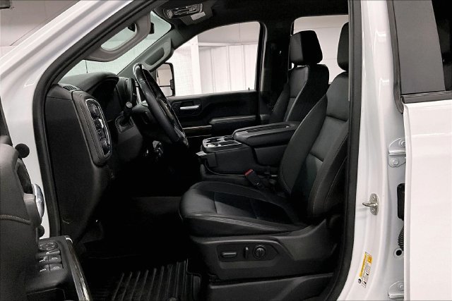 Used 2023 Chevrolet Silverado 3500 LT w/ Convenience Package AWD/4WD image 24
