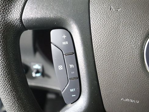 Used 2023 Chevrolet Express 2500 w/ Driver Convenience Package image 32