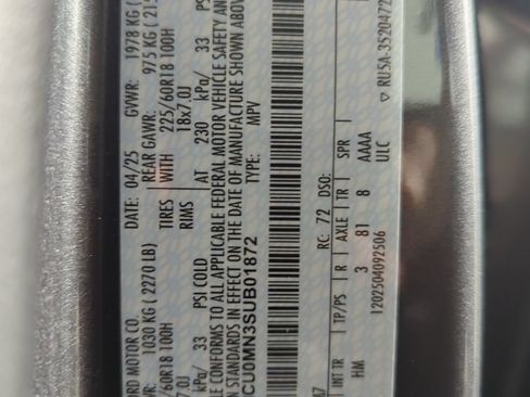 Used 2025 Ford Escape ST-Line FWD image 24