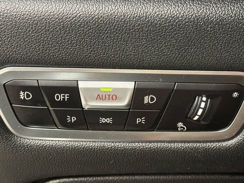 Used 2020 BMW X7 xDrive40i w/ Cold Weather Package image 32