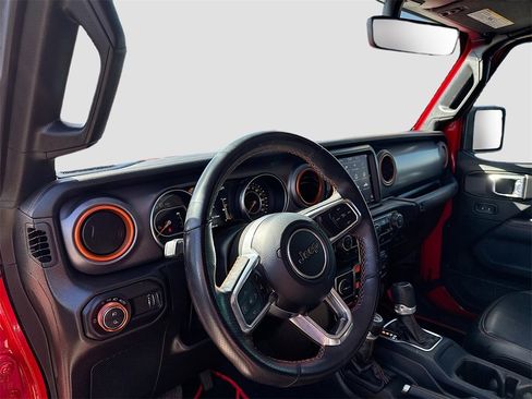 Used 2023 Jeep Gladiator Mojave w/ LED Lighting Group image 11