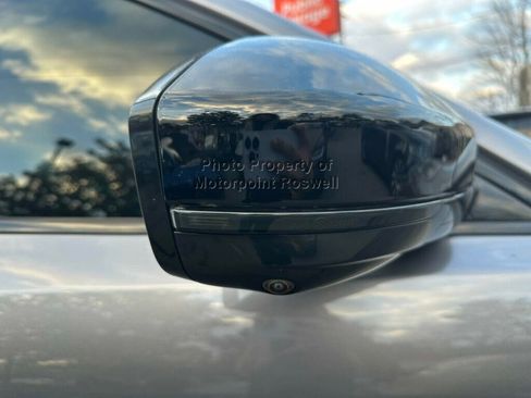 Used 2022 Jaguar F-PACE SVR AWD/4WD image 25