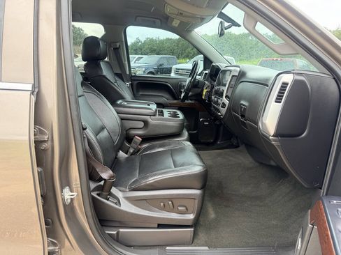 Used 2014 GMC Sierra 1500 SLT w/ SLT Crew Cab Value Package AWD/4WD image 14